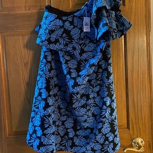 Leaf navy maternity dress!